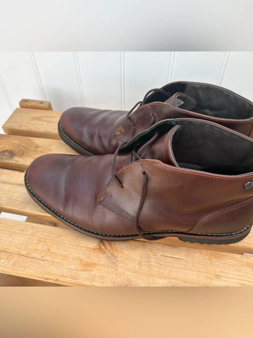 Timberland Dark Brown Leather Chukka Boots